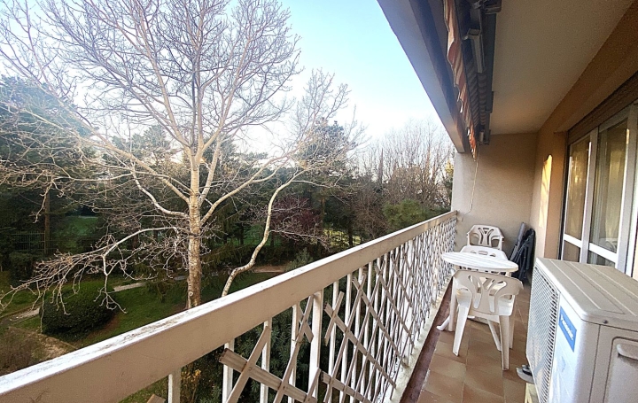 Appartement P4 MARSEILLE 76 m2 155 000 € Appartement P4 MARSEILLE 76 m2 155 000 €