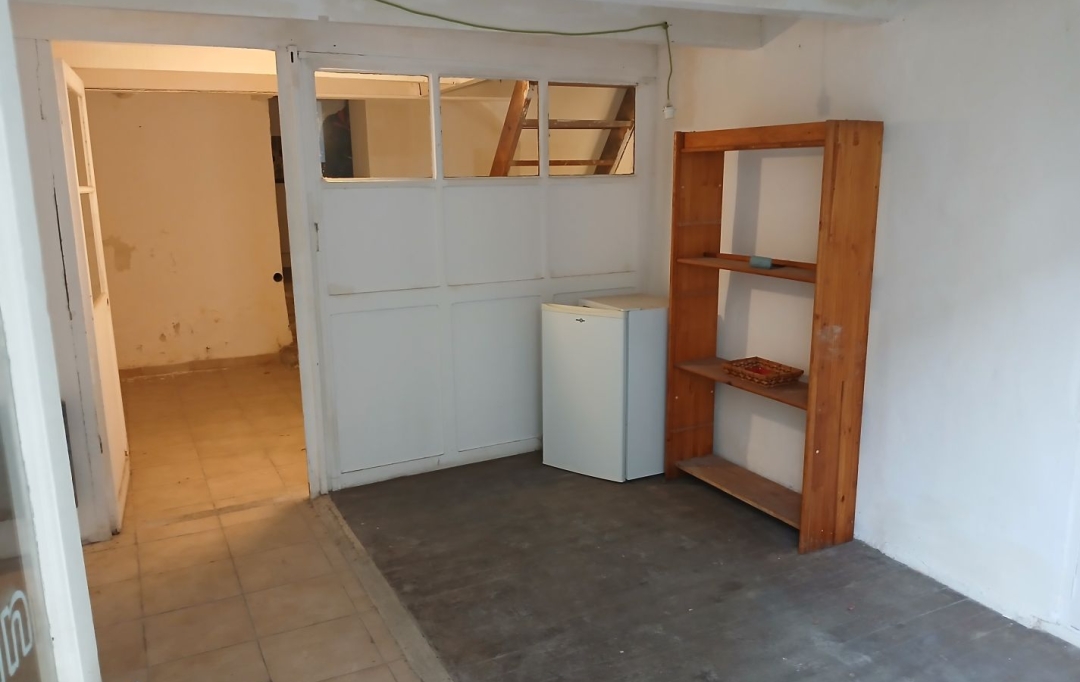 LEOJADE : Local / Bureau | MARSEILLE (13001) | 32 m2 | 110 000 € 