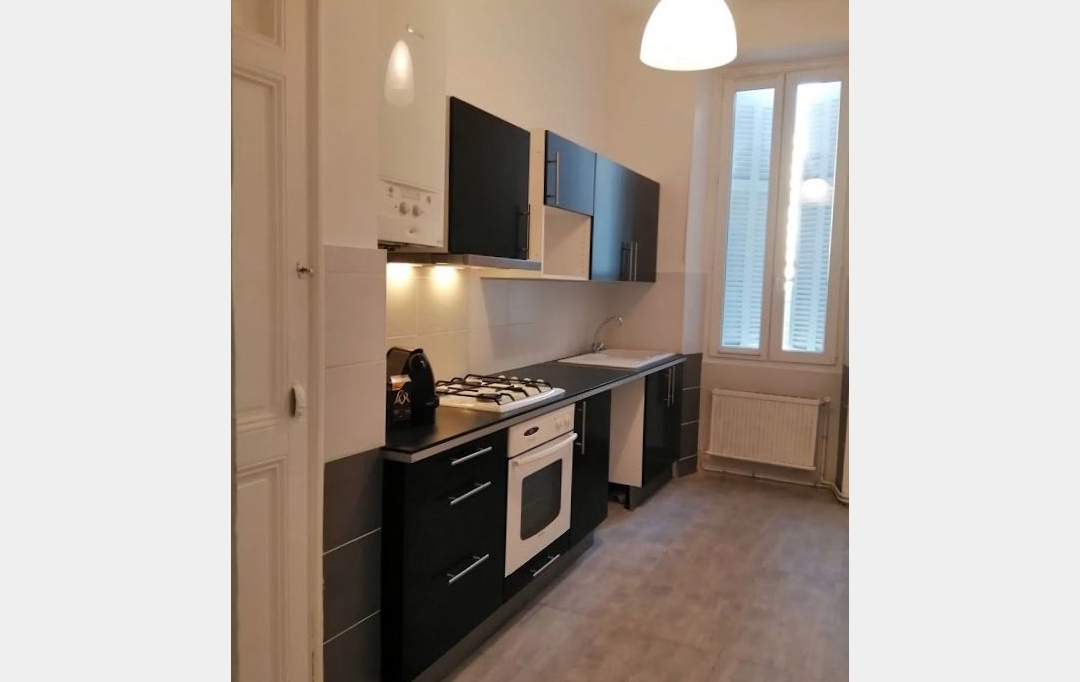 LEOJADE : Appartement | MARSEILLE (13003) | 58 m2 | 136 000 € 