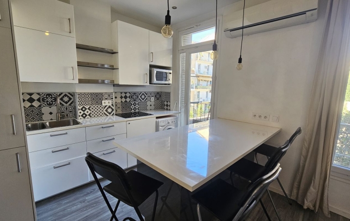 Appartement P2   MARSEILLE  38 m2 158 000 € 