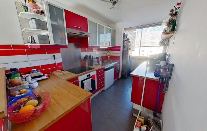 Appartement P5   MARSEILLE  95 m2 215 000 € 